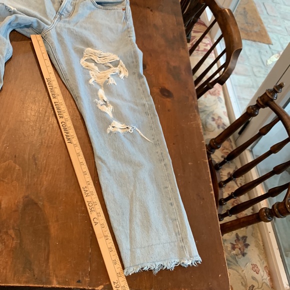 Levi’s Wedgie Fit Jeans - Picture 5 of 10